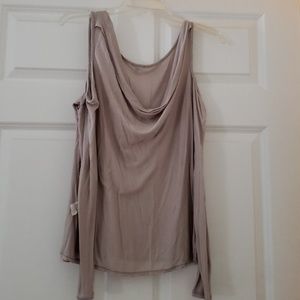 Peekaboo shoulder top . Taupe color